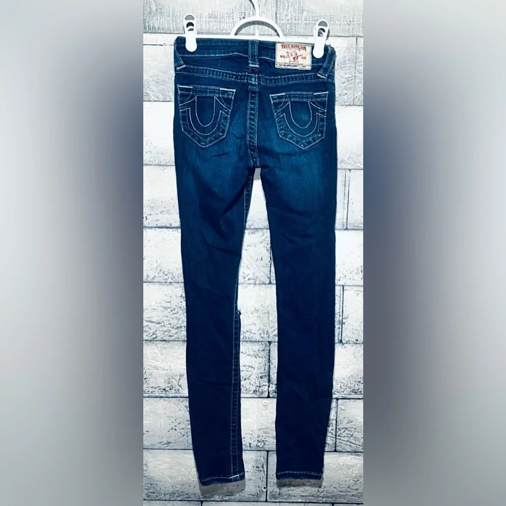True Religion Distressed Mid-Rise Skinny Jeans Size 24 Dark Wash - Picture 2 of 10